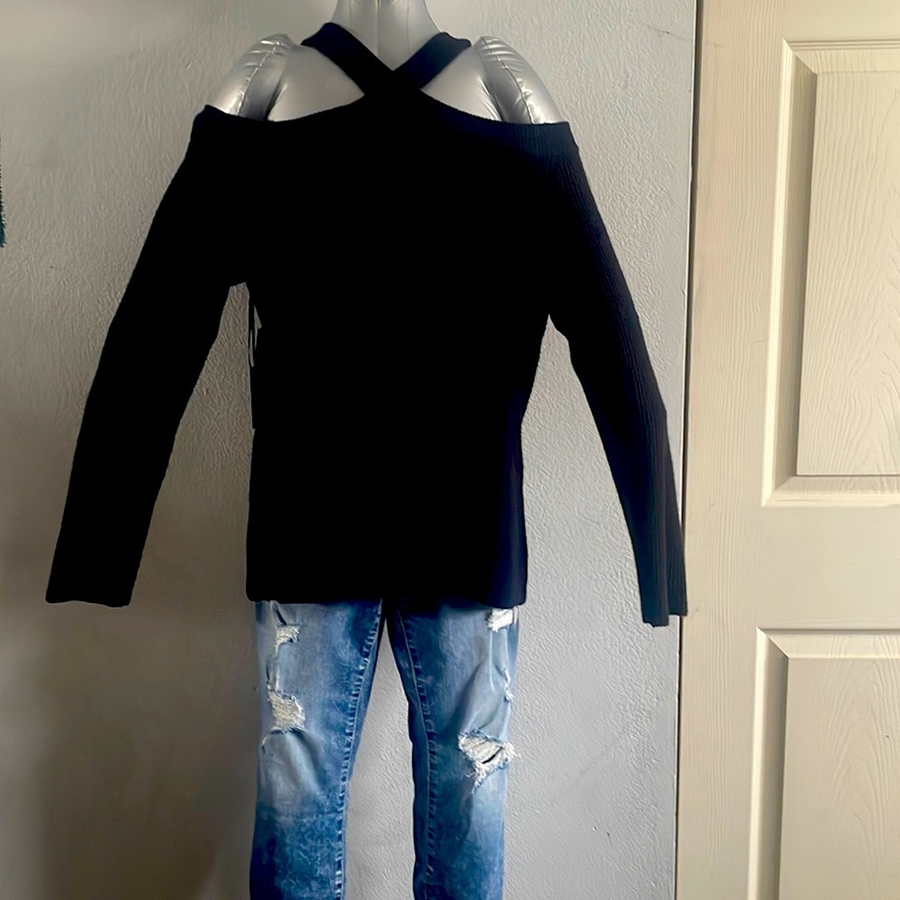 Open Shoulder Criss Cross Sweater